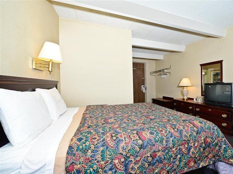 America'S Best Value Inn Phillipsburg Easton Exterior photo